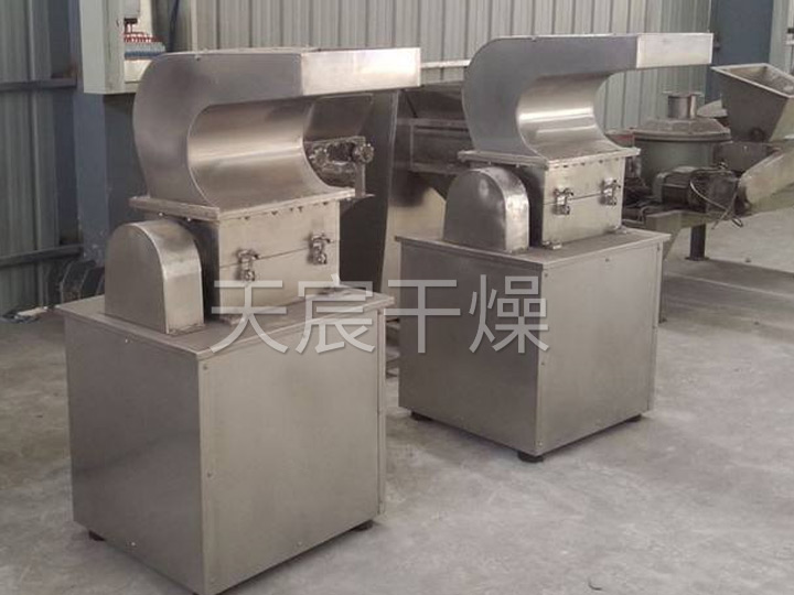 CSJ型粗粉碎機(jī)