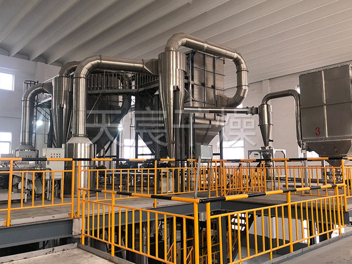 XSG系列旋轉(zhuǎn)閃蒸干燥機(jī)